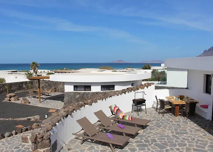 Daida's House - With Hot Whirlpool In Famara