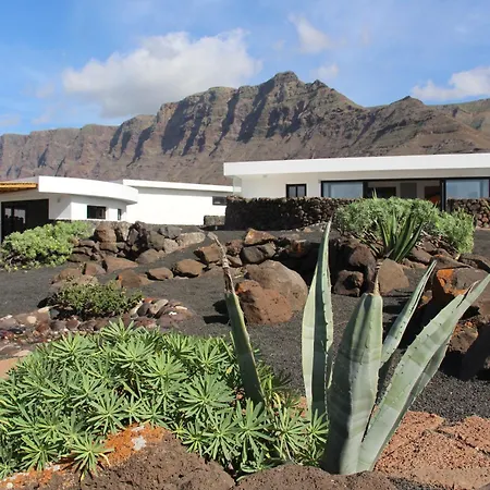 Daidas House With Hot Whirlpool In Famara