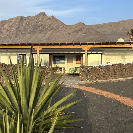 Daida's House - With Hot Whirlpool In Famara