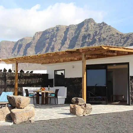 Daidas House - With Hot Whirlpool In *